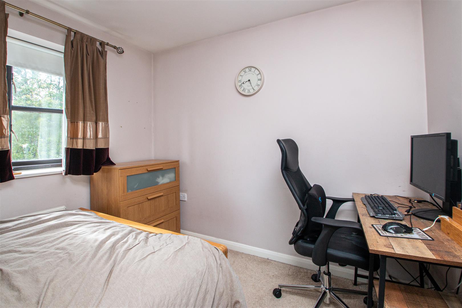 Upperwood Close, Shenley Brook End, Milton Keynes